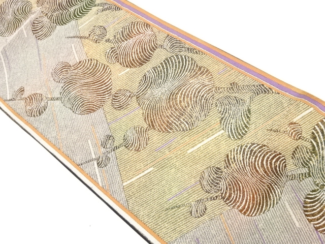 斜め縞に槍梅模様織出し袋帯